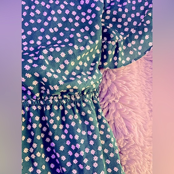 Hello Molly Dress - Picture 5 of 5